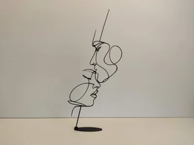 Abstract Face Line Art Sculpture | Minimalist Metal Wire Art Decor | Modern Aesthetic Desk Showpiece